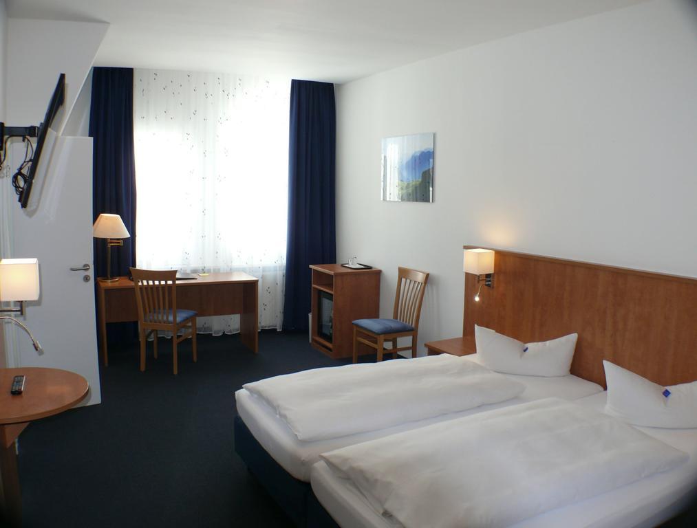 Hotel Garni - Haus Gemmer Coburgo Quarto foto